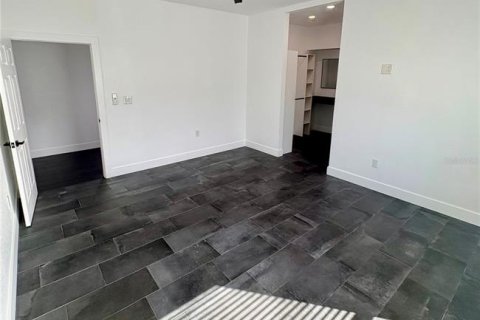 Villa ou maison à vendre à Pinellas Park, Floride: 4 chambres, 118.54 m2 № 2414982 - photo 16