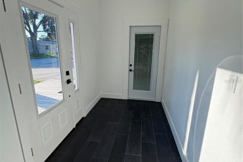 Villa ou maison à vendre à Pinellas Park, Floride: 4 chambres, 118.54 m2 № 2414982 - photo 13