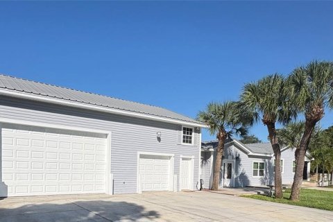 Villa ou maison à vendre à Pinellas Park, Floride: 4 chambres, 118.54 m2 № 2414982 - photo 2