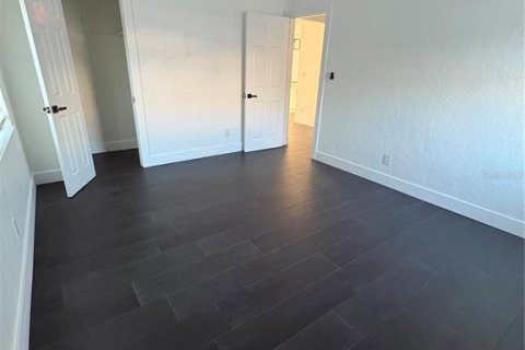 Villa ou maison à vendre à Pinellas Park, Floride: 4 chambres, 118.54 m2 № 2414982 - photo 30