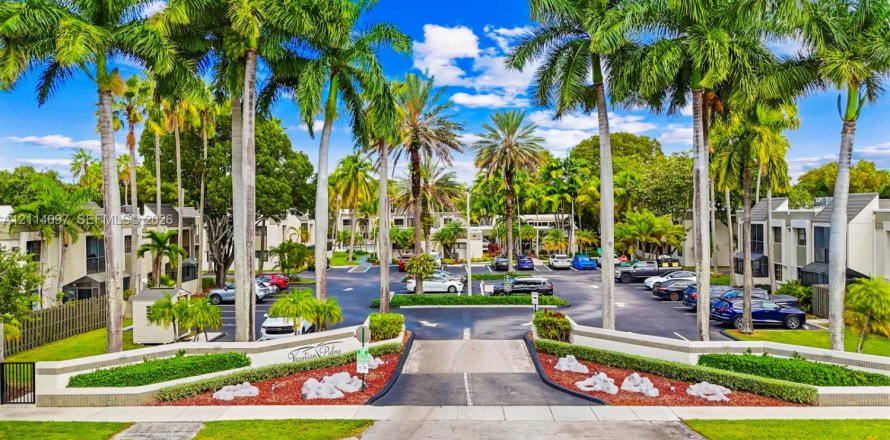 Condo à Miami, Floride, 1 chambre  № 2439378