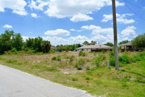 Terreno en venta en Lehigh Acres, Florida № 2096062 - foto 15
