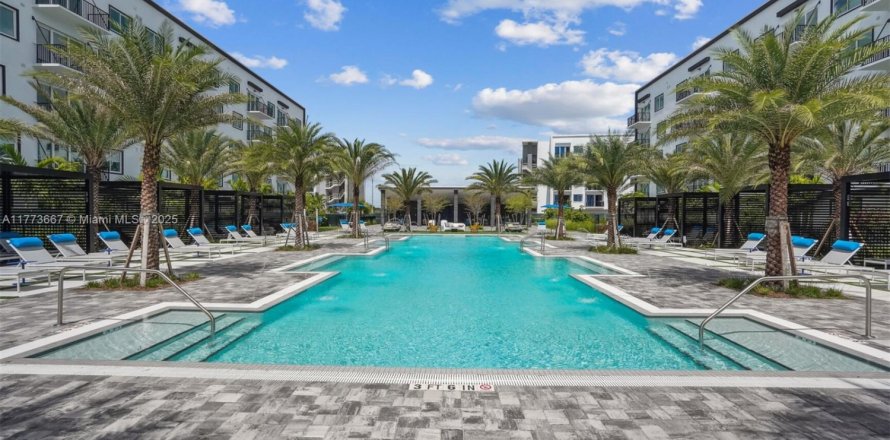 Apartamento en Delray Beach, Florida 1 dormitorio, 72.65 m2 № 1607871