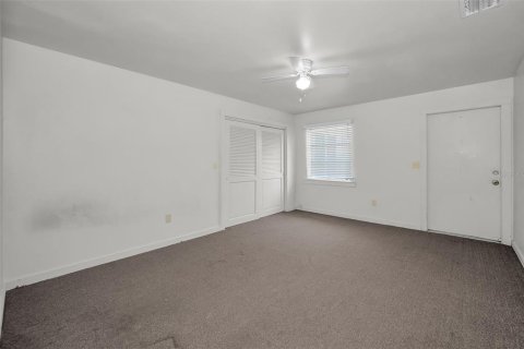 House in Clearwater, Florida 5 bedrooms, 156.26 sq.m. № 1869681 - photo 29