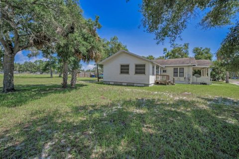 House in Clearwater, Florida 5 bedrooms, 156.26 sq.m. № 1869681 - photo 6