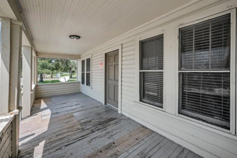 House in Clearwater, Florida 5 bedrooms, 156.26 sq.m. № 1869681 - photo 10