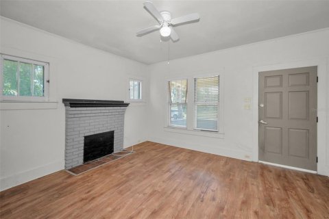 House in Clearwater, Florida 5 bedrooms, 156.26 sq.m. № 1869681 - photo 13