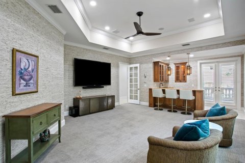 House in Tierra Verde, Florida 5 bedrooms, 654.22 sq.m. № 2101011 - photo 24