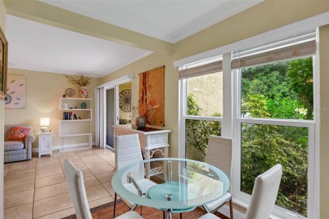 Condominio en alquiler en Sarasota, Florida, 1 dormitorio, 71.35 m2 № 1853281 - foto 6