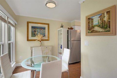 Condominio en alquiler en Sarasota, Florida, 1 dormitorio, 71.35 m2 № 1853281 - foto 8