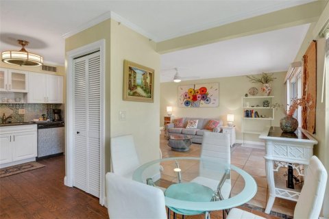 Condominio en alquiler en Sarasota, Florida, 1 dormitorio, 71.35 m2 № 1853281 - foto 7