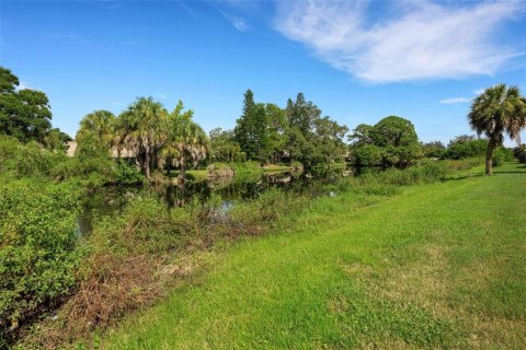 Condominio en alquiler en Sarasota, Florida, 1 dormitorio, 71.35 m2 № 1853281 - foto 24
