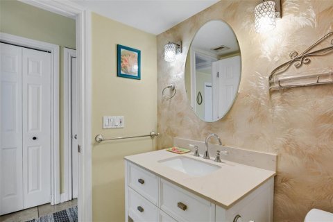 Condominio en alquiler en Sarasota, Florida, 1 dormitorio, 71.35 m2 № 1853281 - foto 12