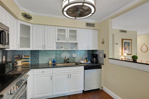 Condominio en alquiler en Sarasota, Florida, 1 dormitorio, 71.35 m2 № 1853281 - foto 9