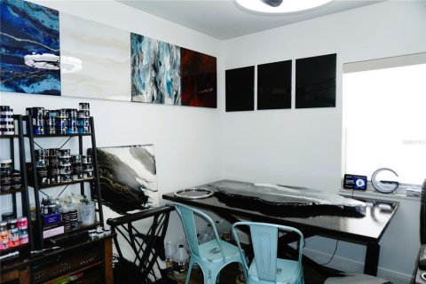 Condo in Holiday, Florida, 2 bedrooms  № 1879604 - photo 17