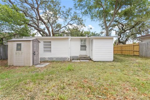 House in Clearwater, Florida 3 bedrooms, 89.37 sq.m. № 1666432 - photo 4