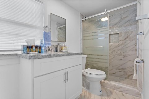House in Clearwater, Florida 3 bedrooms, 89.37 sq.m. № 1666432 - photo 21