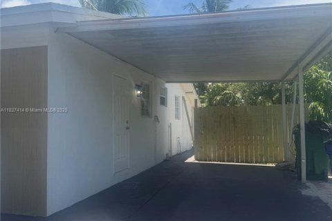 Casa en venta en Fort Lauderdale, Florida, 3 dormitorios, 107.02 m2 № 1936171 - foto 24