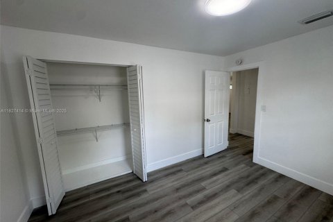 Casa en venta en Fort Lauderdale, Florida, 3 dormitorios, 107.02 m2 № 1936171 - foto 21