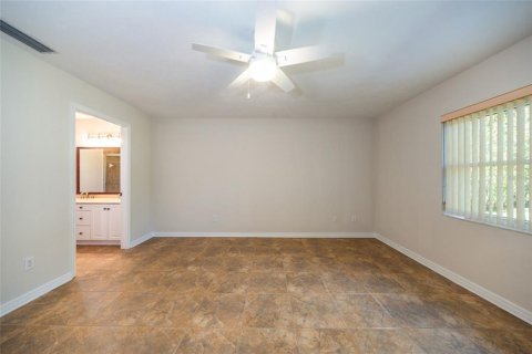Casa en venta en Palm Coast, Florida, 3 dormitorios, 141.3 m2 № 2387569 - foto 17