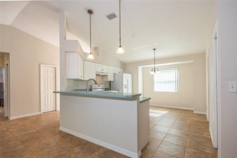 Casa en venta en Palm Coast, Florida, 3 dormitorios, 141.3 m2 № 2387569 - foto 10