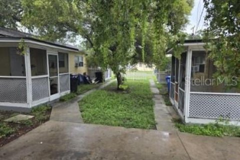 Propiedad comercial en venta en Saint Petersburg, Florida, 4 dormitorios, 163.51 m2 № 2418783 - foto 2