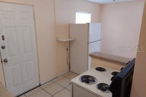 Propiedad comercial en venta en Saint Petersburg, Florida, 4 dormitorios, 163.51 m2 № 2418783 - foto 17