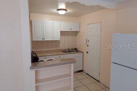 Propiedad comercial en venta en Saint Petersburg, Florida, 4 dormitorios, 163.51 m2 № 2418783 - foto 16