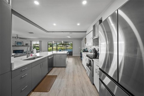 Casa en venta en Sarasota, Florida, 3 dormitorios, 151.43 m2 № 1866921 - foto 8