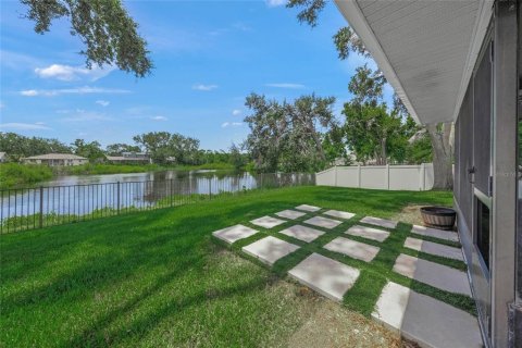 Casa en venta en Sarasota, Florida, 3 dormitorios, 151.43 m2 № 1866921 - foto 2