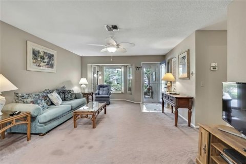 House in Spring Hill, Florida 2 bedrooms, 106.47 sq.m. № 1608176 - photo 27