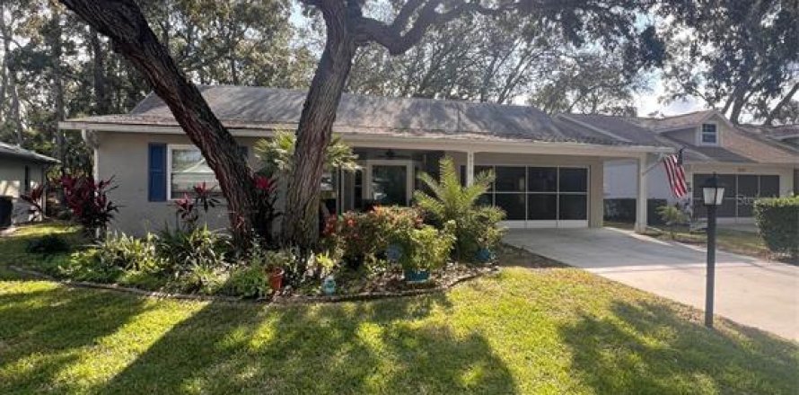 Casa en Spring Hill, Florida 2 dormitorios, 106.47 m2 № 1608176