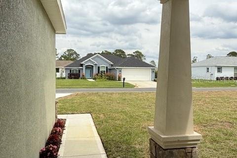 House in Sebring, Florida 4 bedrooms, 177.72 sq.m. № 1638255 - photo 16