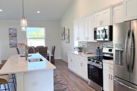 House in Sebring, Florida 4 bedrooms, 177.72 sq.m. № 1638255 - photo 18