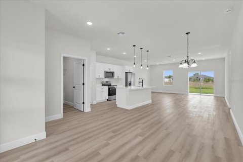 House in Ocala, Florida 4 bedrooms, 173.26 sq.m. № 1380774 - photo 7