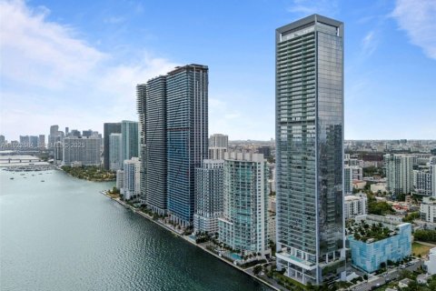 Copropriété à louer à Miami, Floride: 2 chambres, 102.66 m2 № 1976696 - photo 28