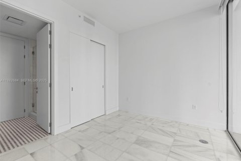 Copropriété à louer à Miami, Floride: 2 chambres, 102.66 m2 № 1976696 - photo 23