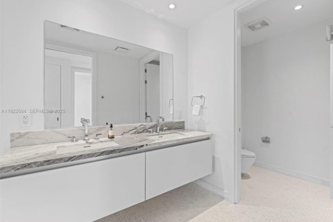 Copropriété à louer à Miami, Floride: 2 chambres, 102.66 m2 № 1976696 - photo 16