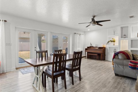 Casa en venta en Palm Coast, Florida, 4 dormitorios, 340.77 m2 № 2207813 - foto 6