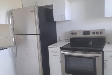 Copropriété à louer à Sunrise, Floride: 2 chambres, 78.97 m2 № 1969406 - photo 5