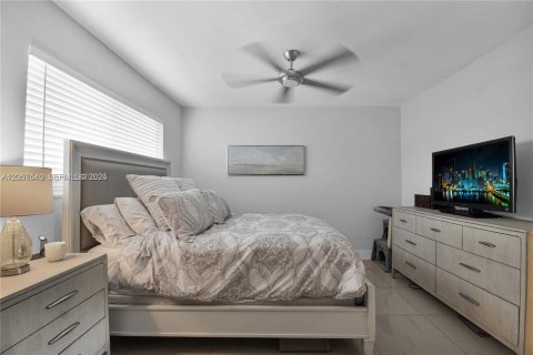 Copropriété à louer à Fort Lauderdale, Floride: 1 chambre, 62.71 m2 № 2168162 - photo 9