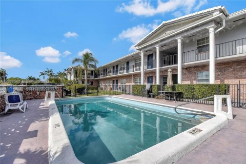 Copropriété à louer à Fort Lauderdale, Floride: 1 chambre, 62.71 m2 № 2168162 - photo 15
