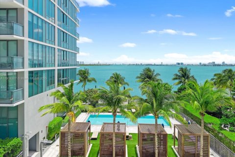 Condo in Miami, Florida, 3 bedrooms  № 2018177 - photo 28