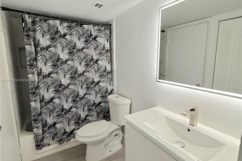 Купить кондоминиум в Майами, Флорида 4 комнаты, 78.22м2, № 1868106 - фото 9