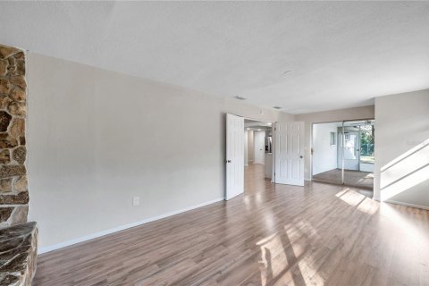 Villa ou maison à louer à Clearwater, Floride: 2 chambres, 143.53 m2 № 2339690 - photo 14