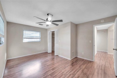 Villa ou maison à louer à Clearwater, Floride: 2 chambres, 143.53 m2 № 2339690 - photo 25