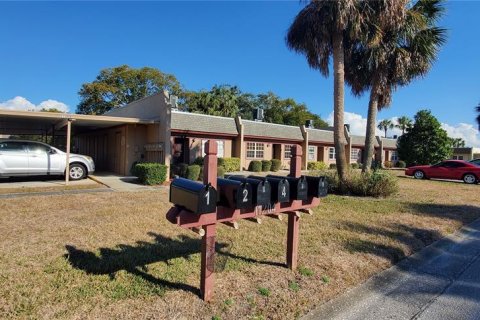 Condominio en venta en Port Richey, Florida, 2 dormitorios, 90.86 m2 № 1511071 - foto 2