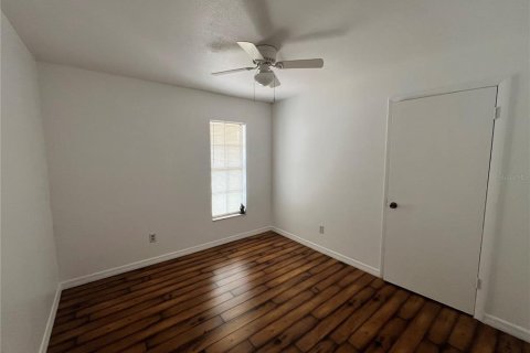 Villa ou maison à vendre à Apopka, Floride: 3 chambres, 98.85 m2 № 2141968 - photo 4