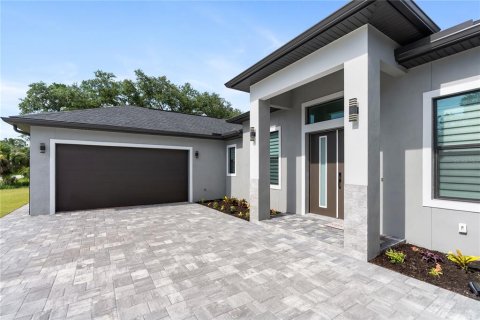Casa en venta en Port Charlotte, Florida, 4 dormitorios, 216.18 m2 № 1866877 - foto 5