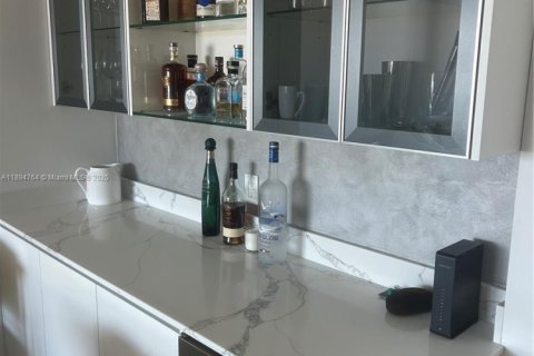 Снять в аренду квартиру в Майами-Бич, Флорида 2 спальни, 100.33м2, № 1949232 - фото 8